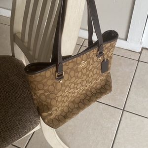 Coach tote